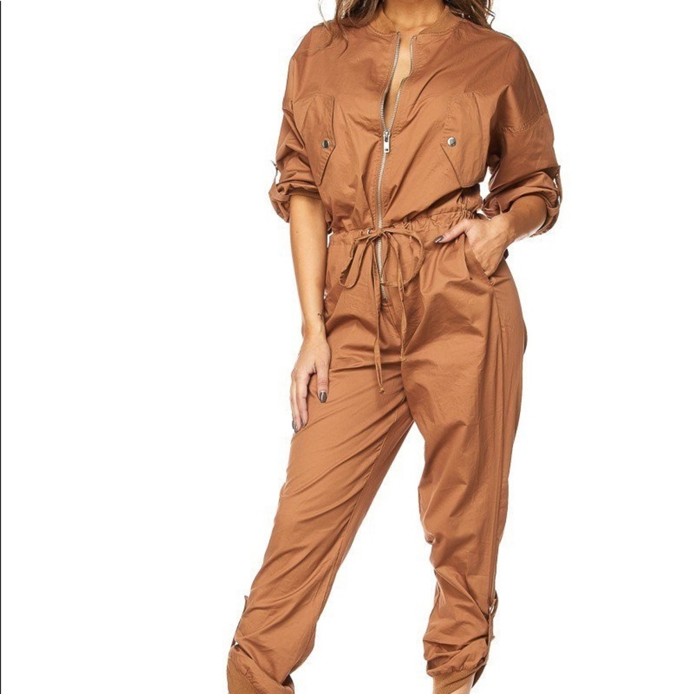 Jumpsuit - Picture 4 of 5
